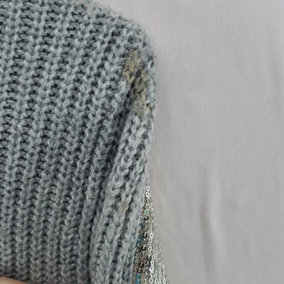 Inc International Concepts Sequin Tunic Gray Size XS *Flaw* (hanger) - Picture 7 of 9